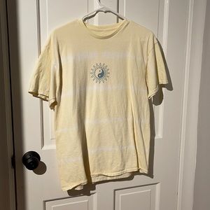 Yellow T shirt
